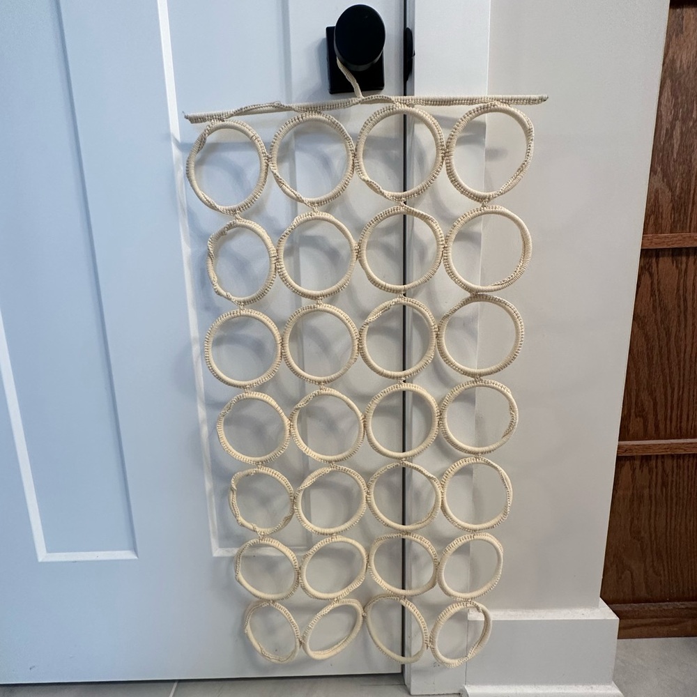 Hanging Scarf Organizer
